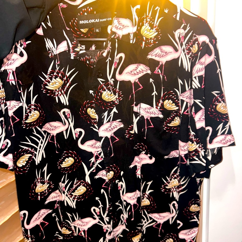FLAMINGO casual light button down